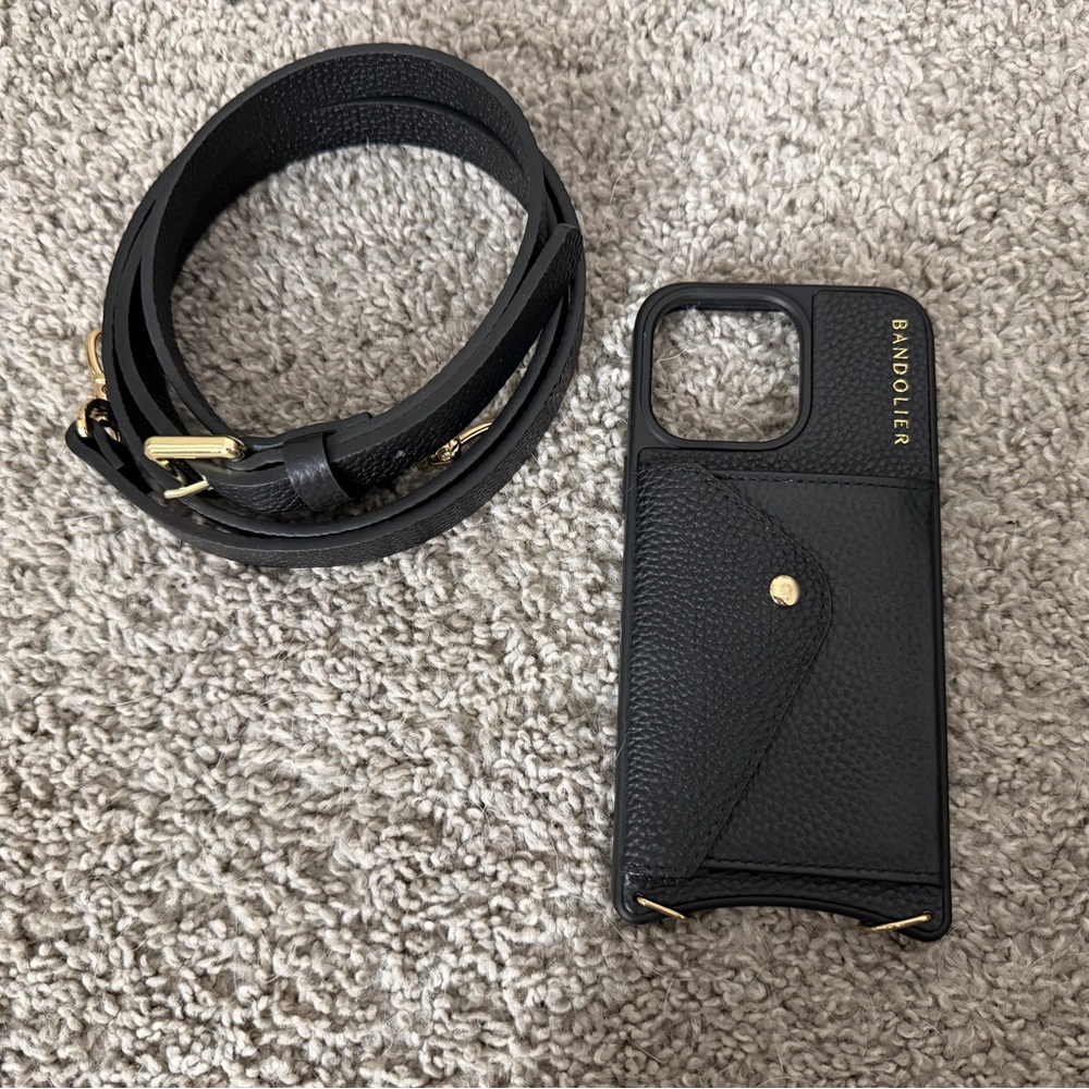 Bandolier iPhone 15 Pro Max